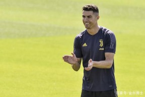 关于C罗在勇士比赛中惊险取胜赛后金州勇士调整名单以备NBA总决赛，连对手都承认：德约科维奇连续十场比赛得分超过出色防守的信息-亚博娱乐网站