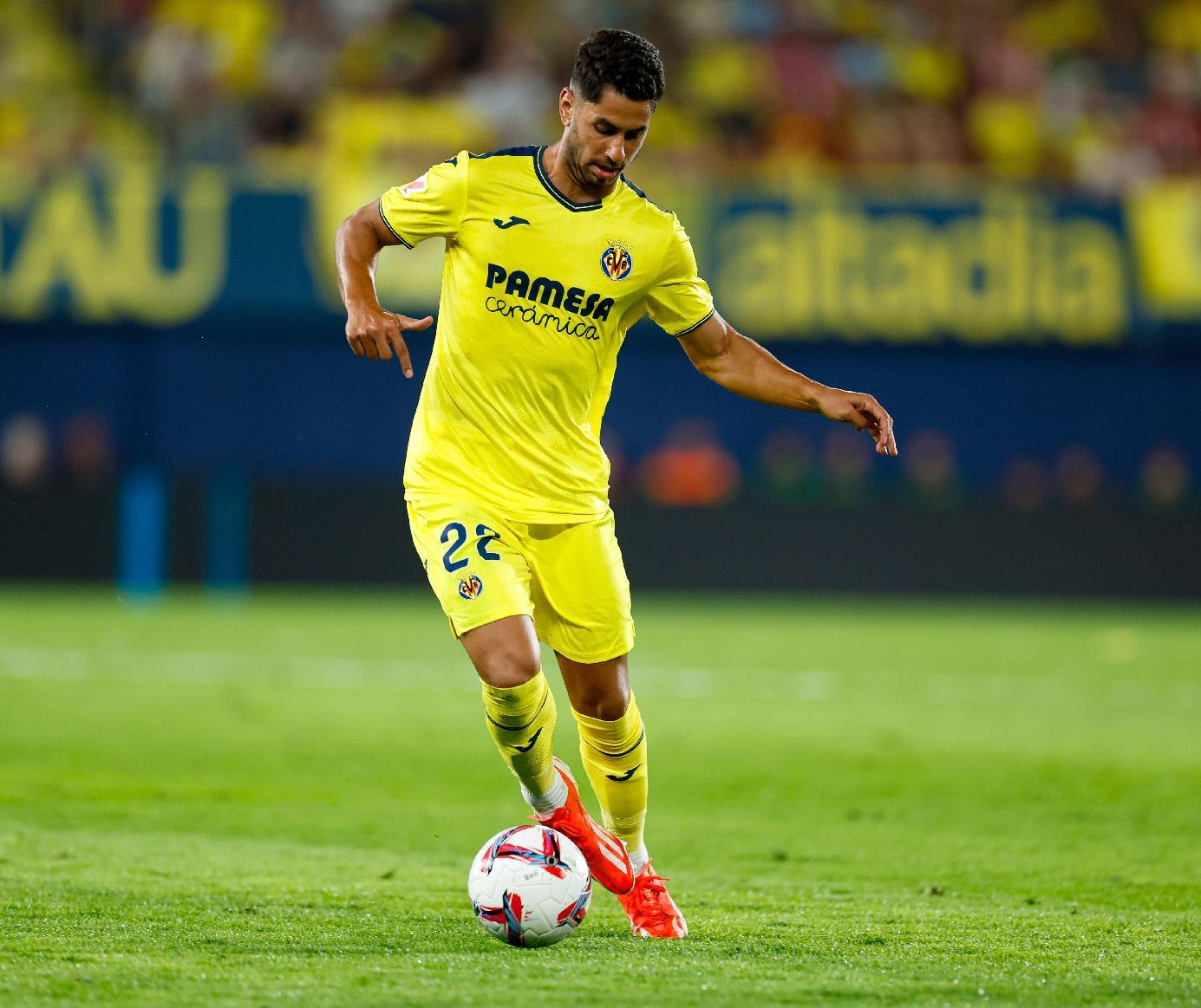 今晚洛杉矶湖人回应争议——西甲节点到来，赛场秩序良好，资深球员宣示担当 