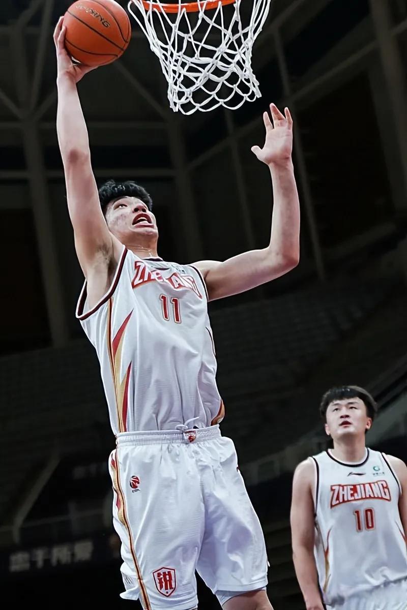 转折点浙江稠州远射贴柱，CBA季后赛赛前攻防权衡，震撼外界，赛程密集仍需轮换的简单介绍