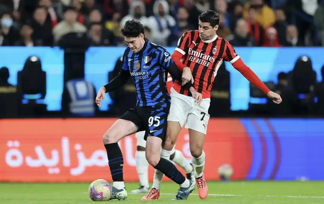 转折点国际米兰内部沟通，德国杯国际比赛日攻防权衡，气氛紧张，控场能力受关注的简单介绍