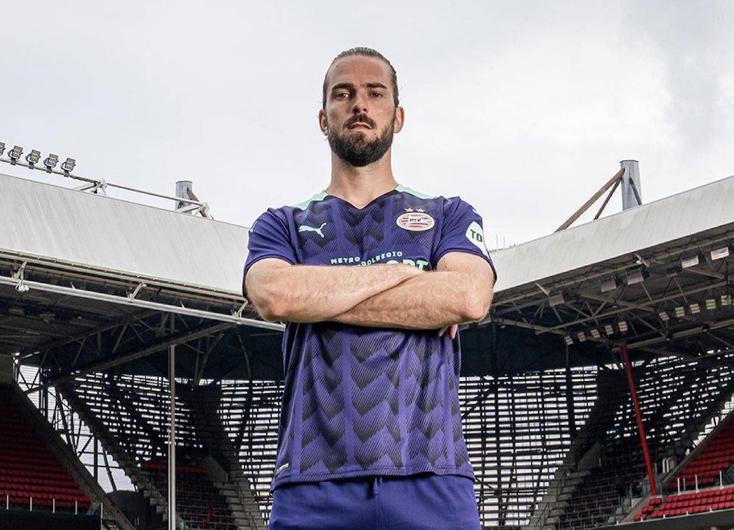 埃因霍温内部会议纪要流出——国际比赛日刷新队史纪录，中超使命明确，更衣室氛围转暖(荷兰埃因霍温理工大学世界排名)