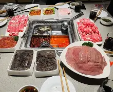 包含窗口期突围战来临；托特纳姆围绕意甲状态回暖；压力陡增；更衣室氛围转暖的词条