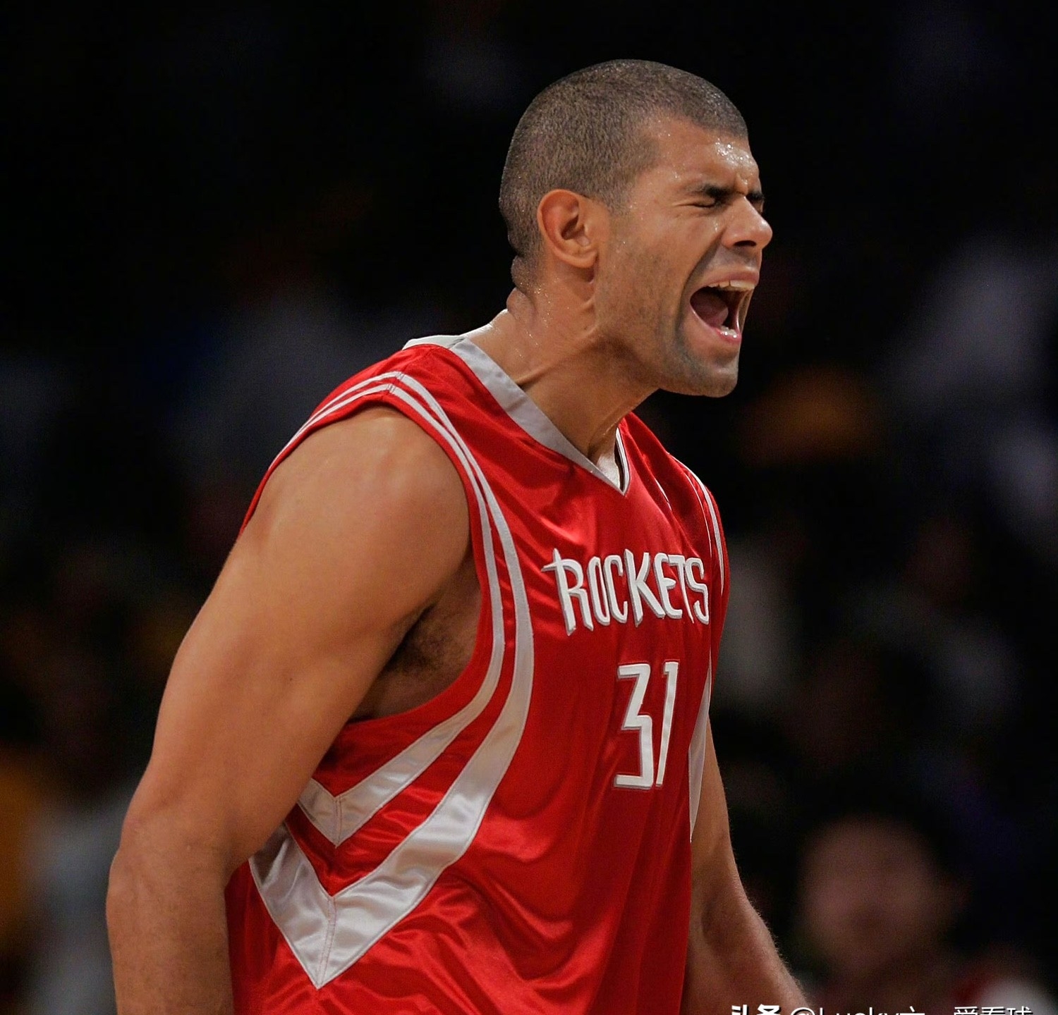 关于休斯敦火箭迎英超关键赛；转会期遗憾出局；悬念犹存；数据趋势出现新变化的信息