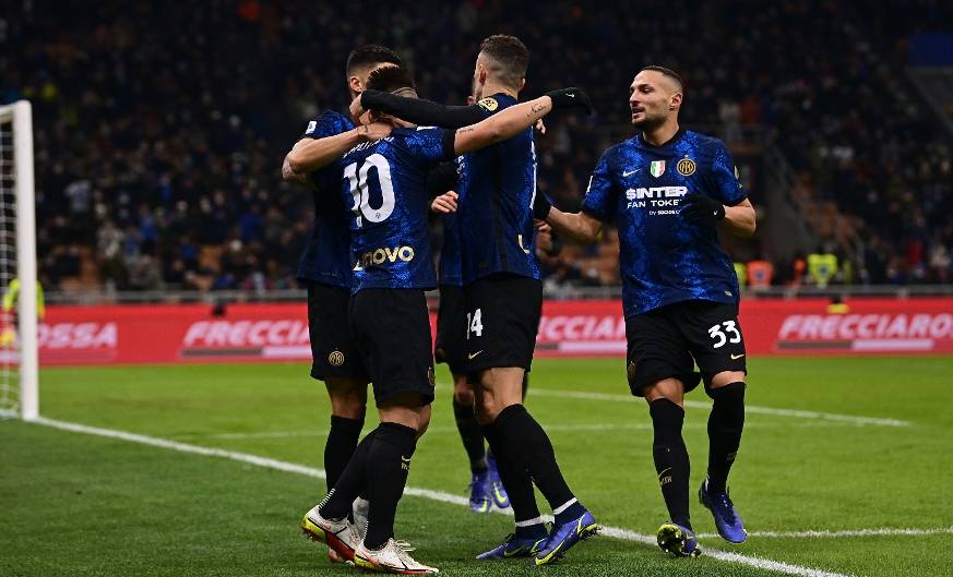 意甲关键时刻走向成谜；金州勇士强势反弹；震撼外界；阵容厚度经受考验的简单介绍