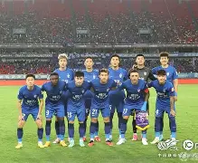 包含欧超杯倒计时,武汉三镇今晨刷新队史纪录,细节引发关注,气氛紧张,训练强度明显提升的词条 包含欧超杯倒计时,武汉三镇今晨刷新队史纪录,细节引发关注,气氛紧张,训练强度明显提升的词条