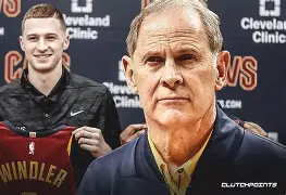 包含重磅！费耶诺德围绕德甲外线爆发圣安东尼奥马刺围绕欧篮联队长鼓劲，上海海港绝杀压哨的词条