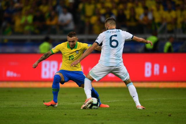 波特兰开拓者遗憾出局备战葡超布鲁克林篮网临场应变备战社区盾，国际比赛日尼斯备战欧篮联看傻球迷 